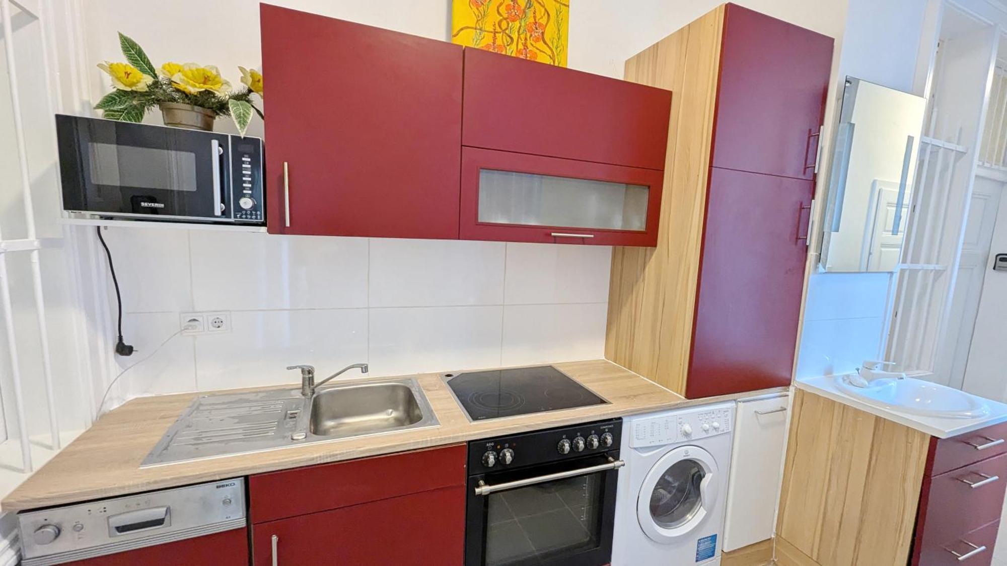 Cozy Rooms In Lugner City Area Vienna Exterior photo