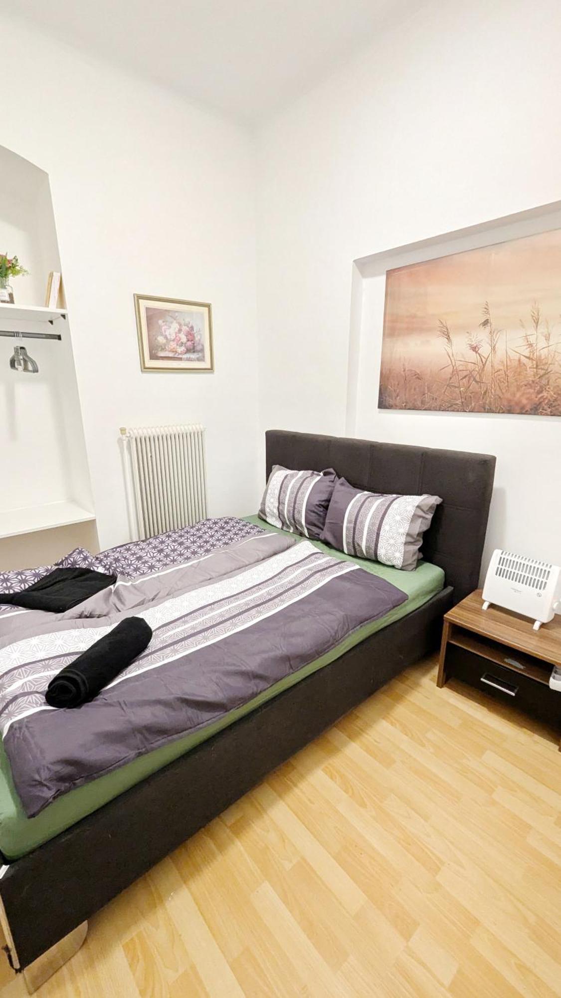 Cozy Rooms In Lugner City Area Vienna Exterior photo