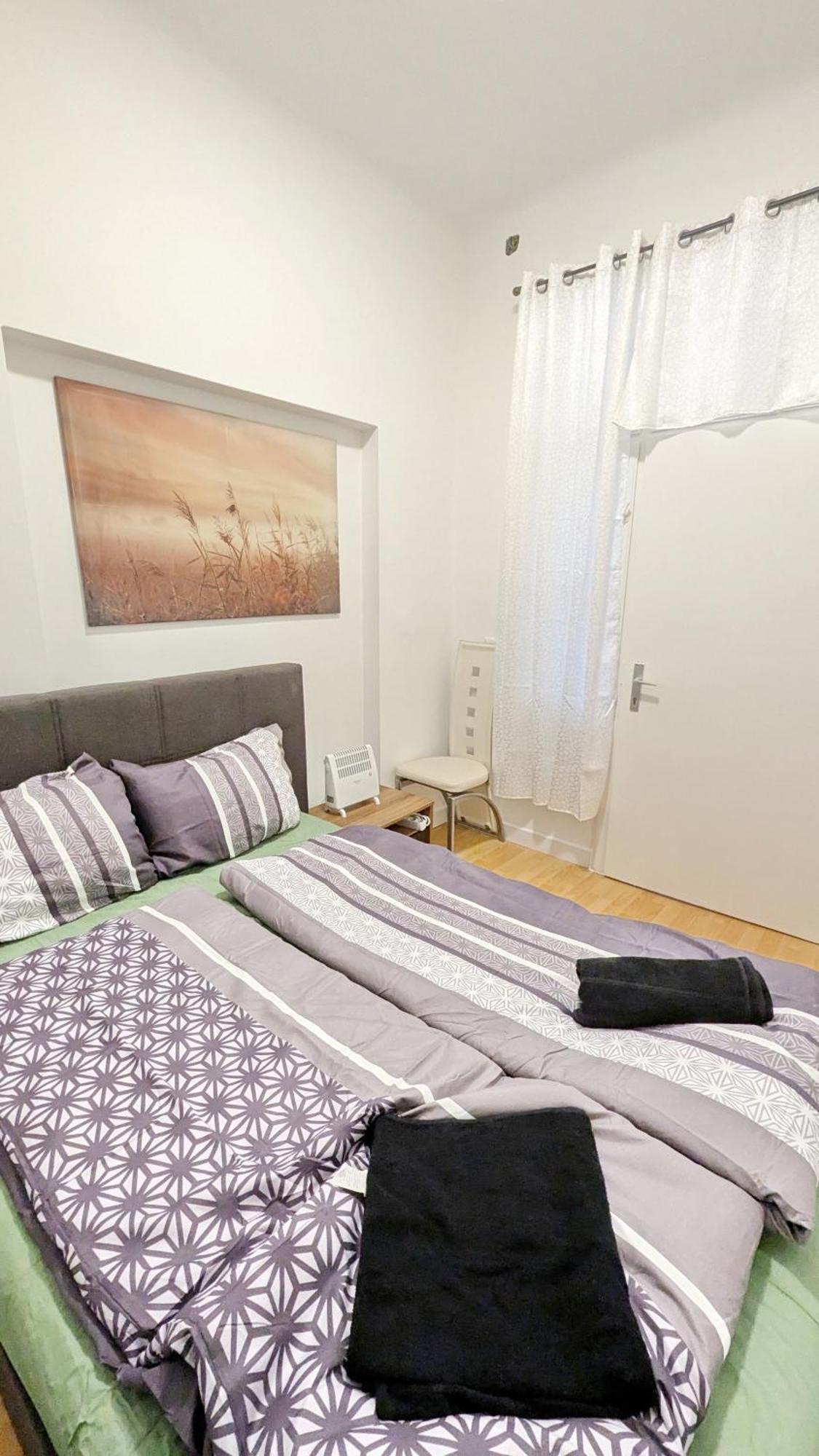 Cozy Rooms In Lugner City Area Vienna Exterior photo