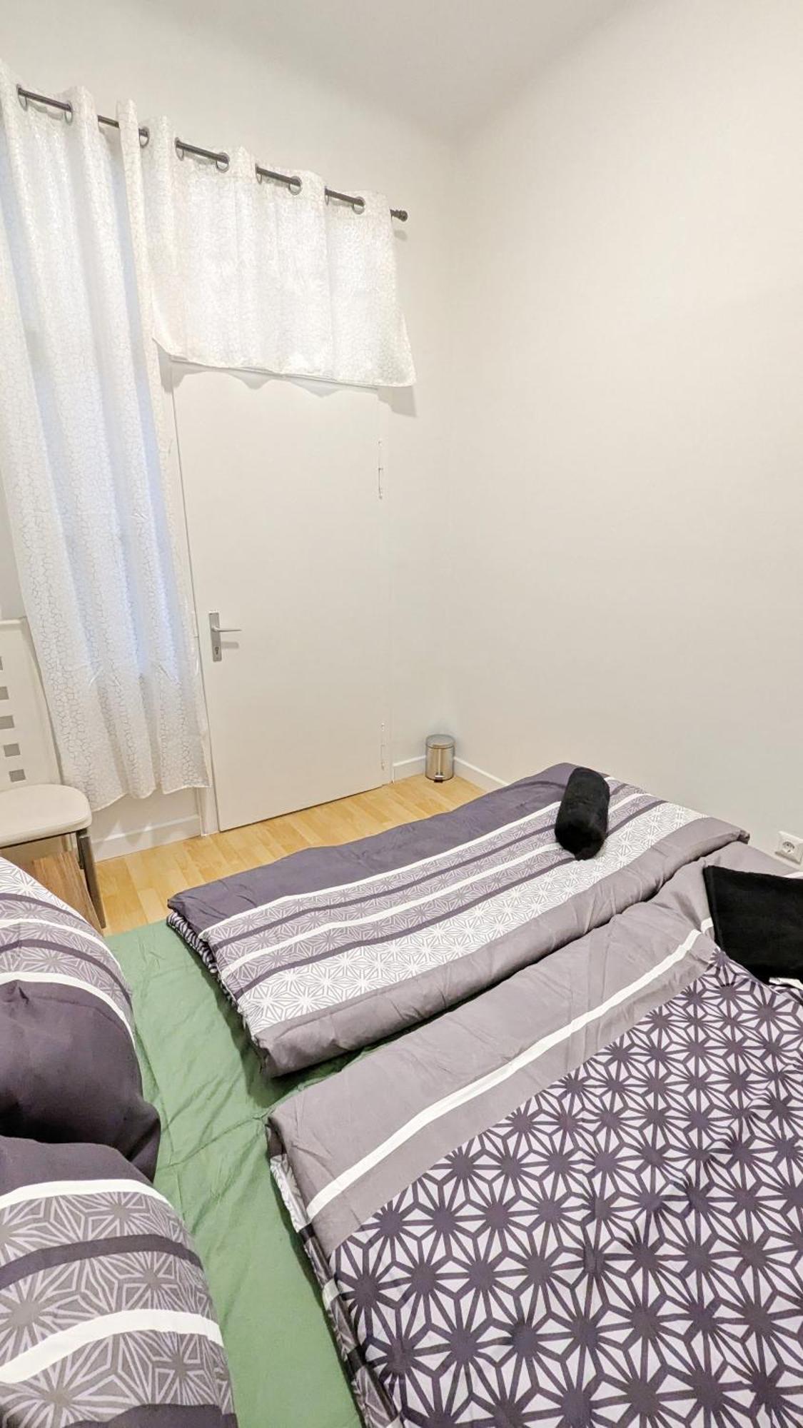 Cozy Rooms In Lugner City Area Vienna Exterior photo